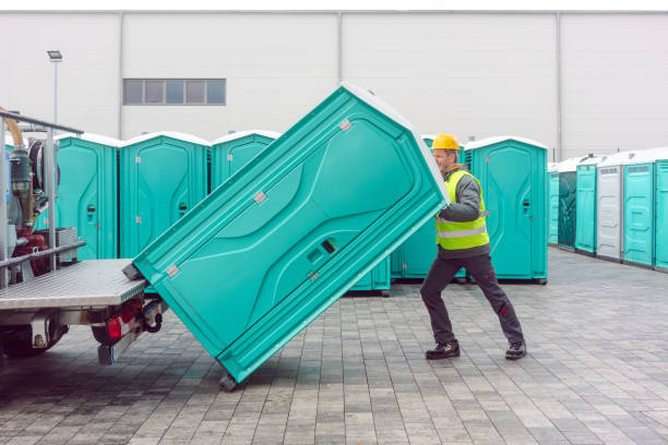 Portable Toilet Options We Offer in Hamilton, IL