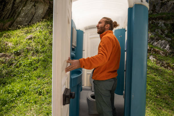 Best High-end porta potty rental  in Hamton, IL